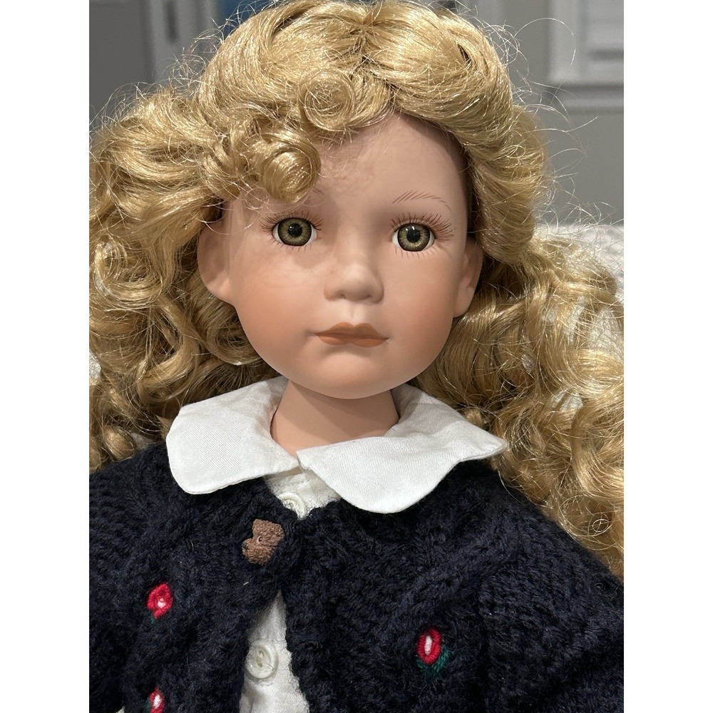 2001 Vtg Boyds Bears Yesterday's Child Samantha Porcelain doll With tag Limited